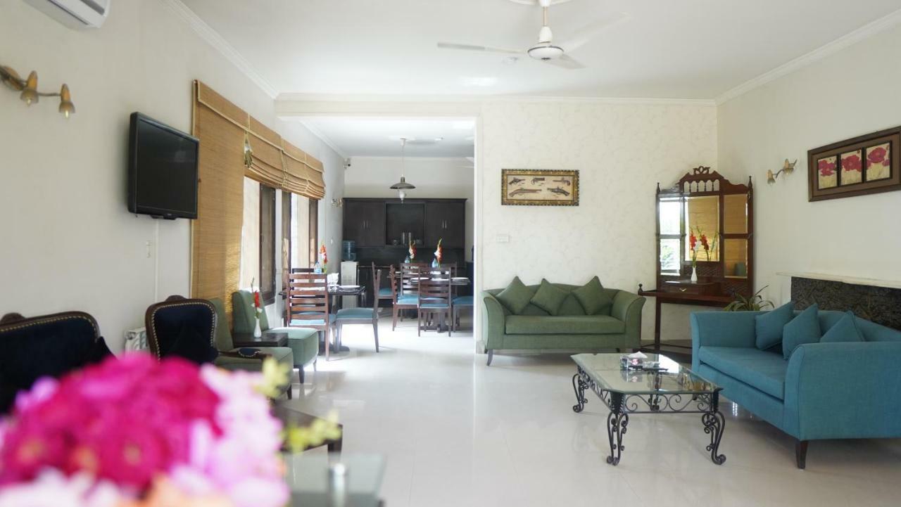 Bed And Breakfast Magnolia Исламабад Экстерьер фото